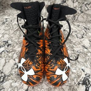 Under Armour Hightlight Clutch Fit Cleats - Size 10 Mens